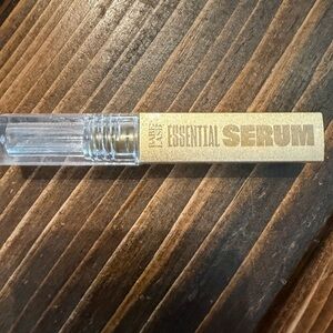 Babe Lash Essential Serum - 1 ml item is new and still in seal. no box.
